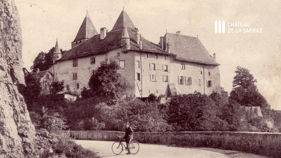 carte postale du château de La Sarraz